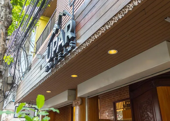Elite By Upar, Silom 홈스테이